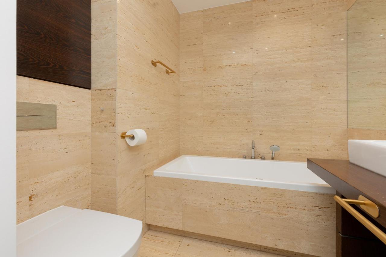 Apartment Golden Sands Piaskowa With Parking & Balcony By Renters Warschau